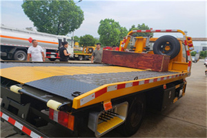 宜城附近拖车电话号码服务